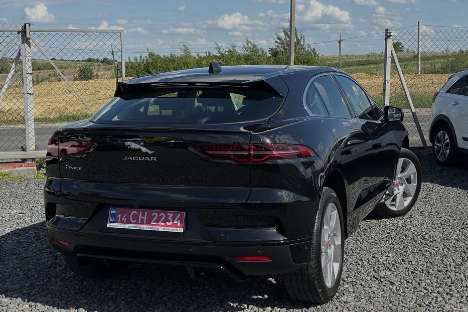 Продам Jaguar F-Pace 2020 года в Львове