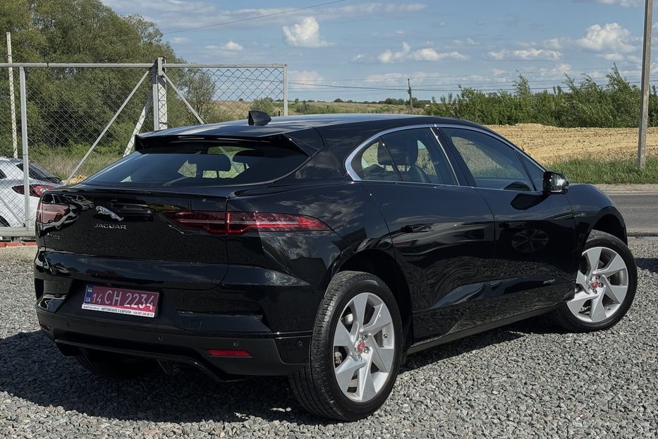 Продам Jaguar F-Pace 2020 года в Львове