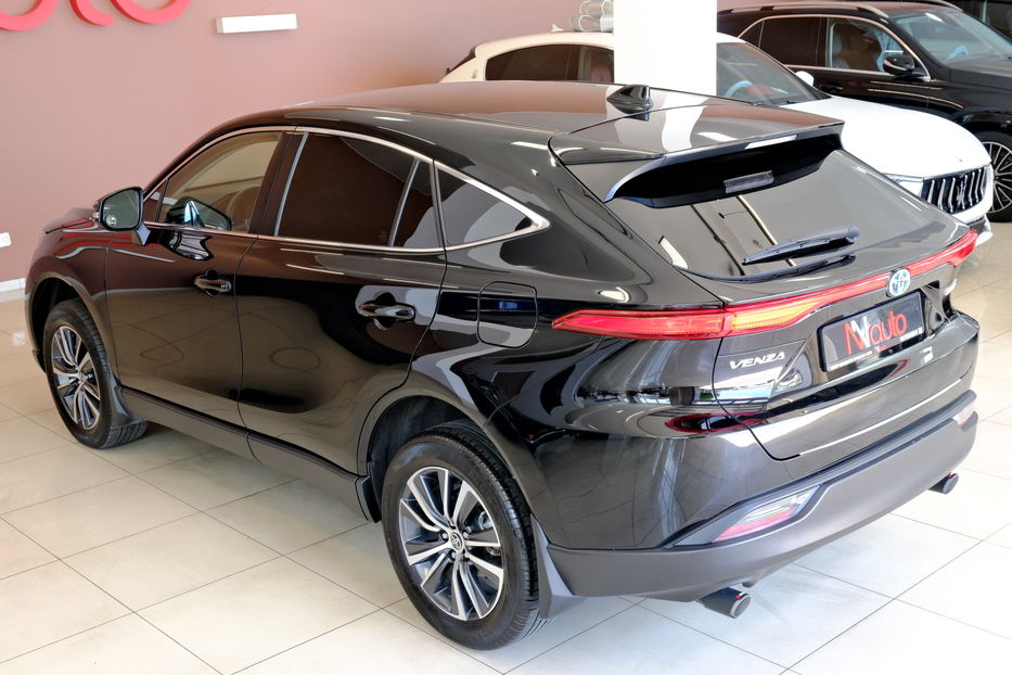 Продам Toyota Venza Hybrid 2023 года в Одессе