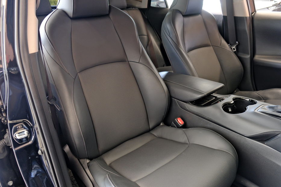 Продам Toyota Venza Hybrid 2023 года в Одессе