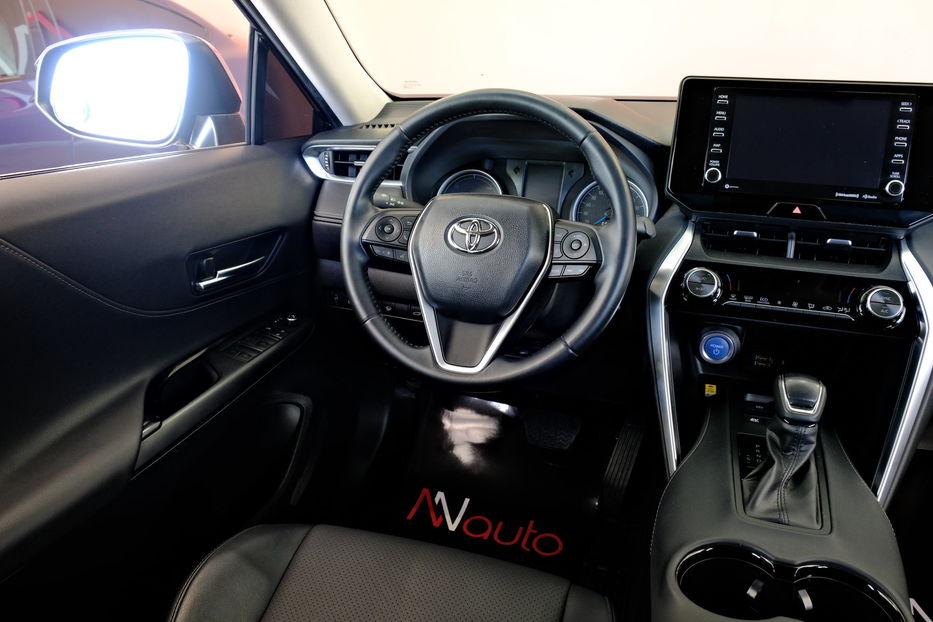 Продам Toyota Venza Hybrid 2023 года в Одессе