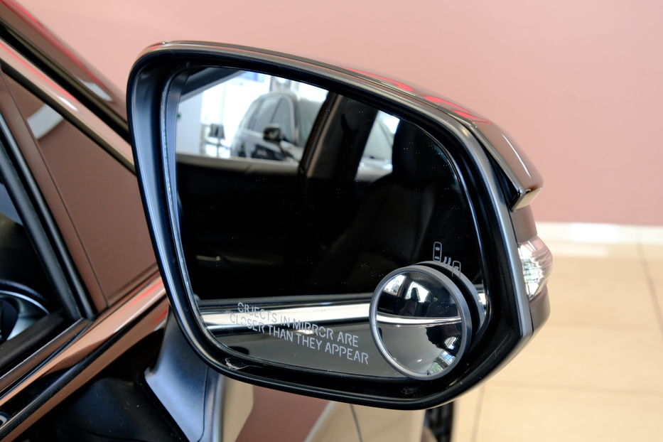 Продам Toyota Venza Hybrid 2023 года в Одессе