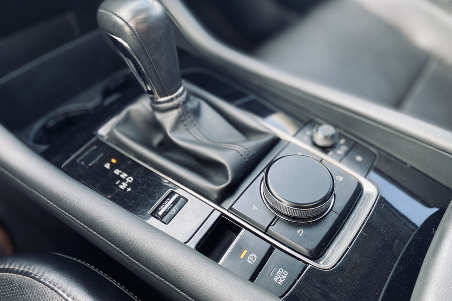 Продам Mazda 3 2019 года в Киеве