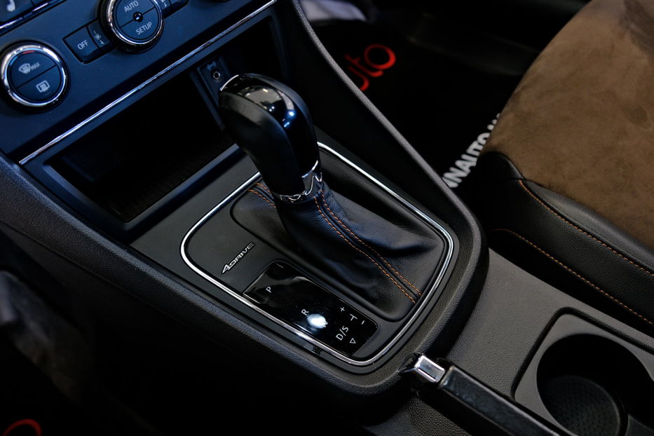 Продам Seat Leon 2017 года в Одессе