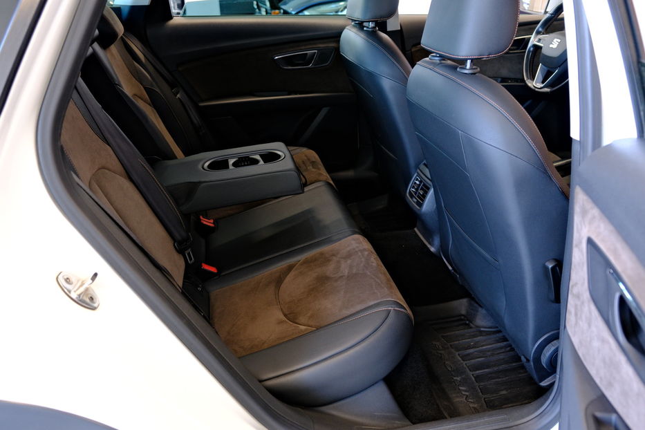 Продам Seat Leon 2017 года в Одессе