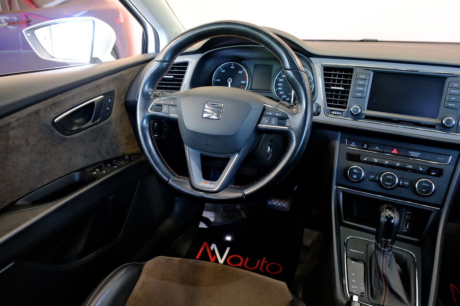 Продам Seat Leon 2017 года в Одессе