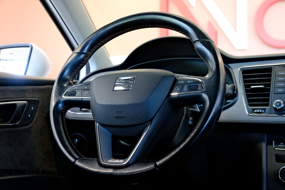 Продам Seat Leon 2017 года в Одессе