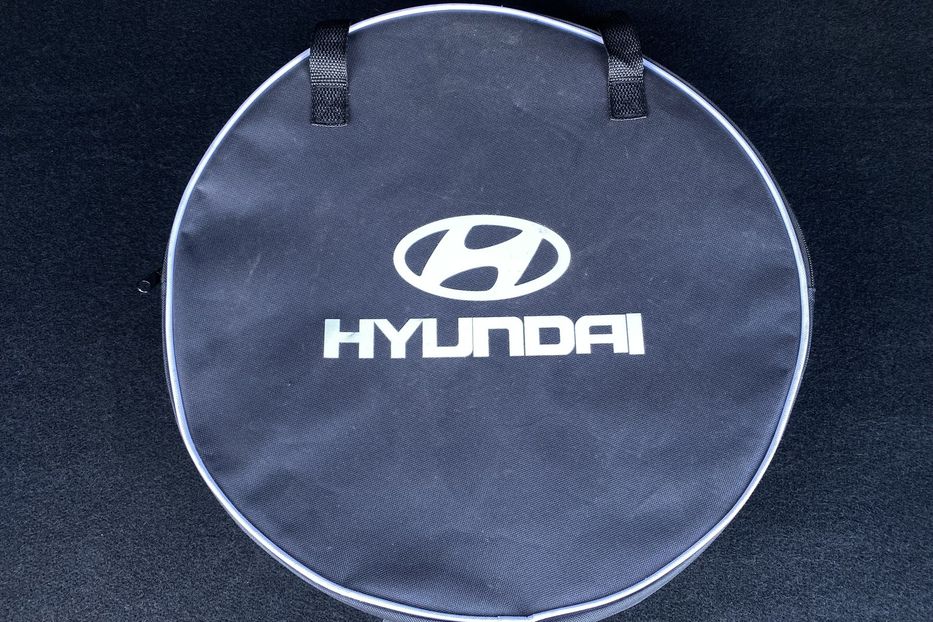 Продам Hyundai Kona 64кВт Макскомплектація Premium 2020 года в Львове