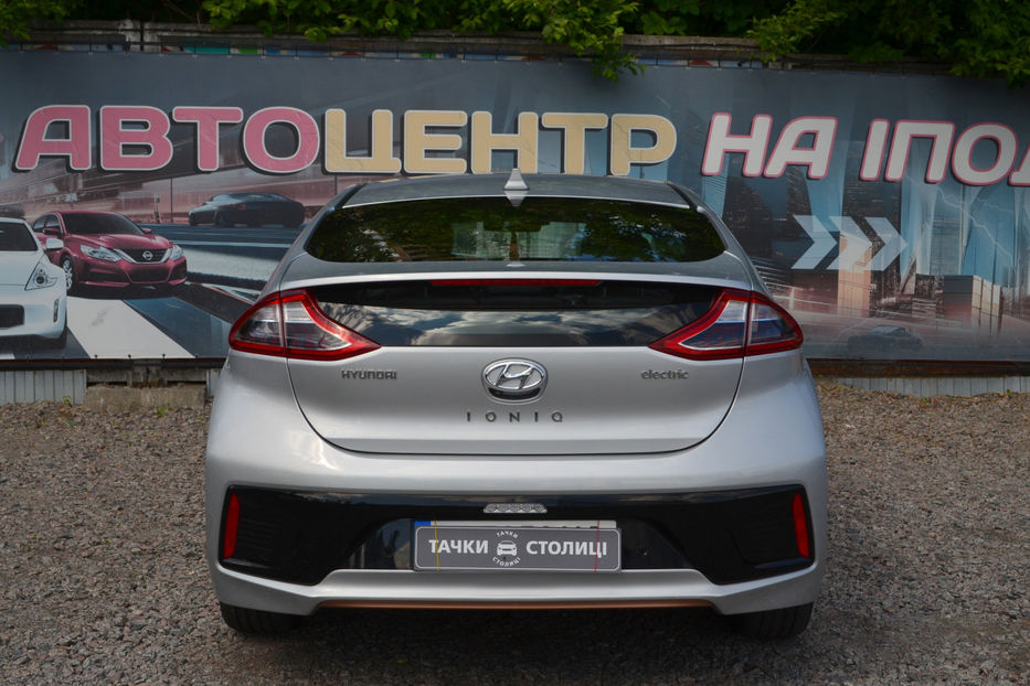 Продам Hyundai Ioniq 2019 года в Киеве