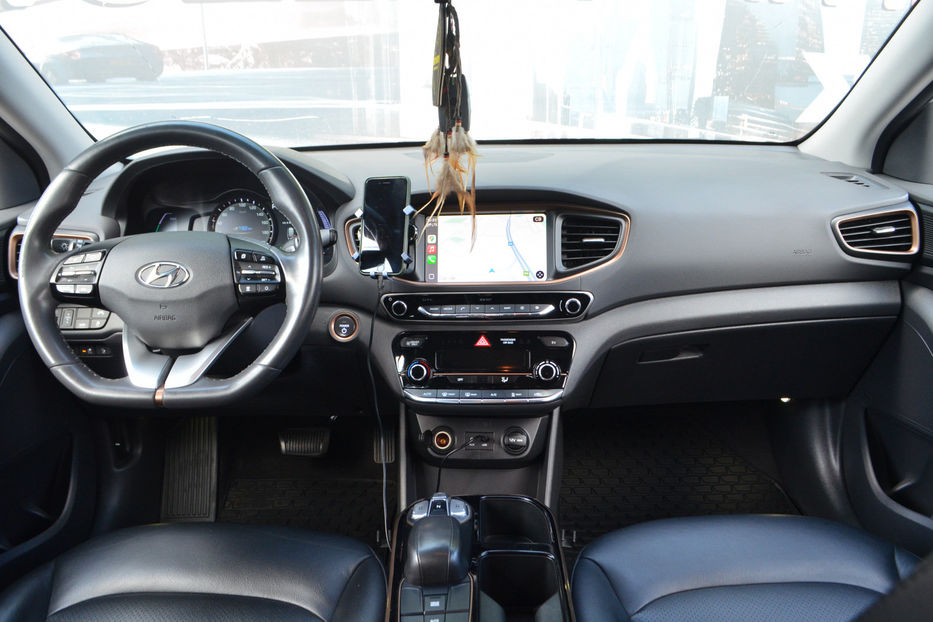 Продам Hyundai Ioniq 2019 года в Киеве
