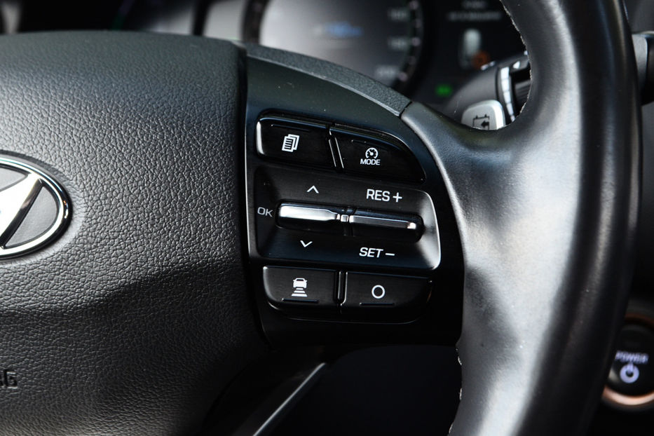 Продам Hyundai Ioniq 2019 года в Киеве