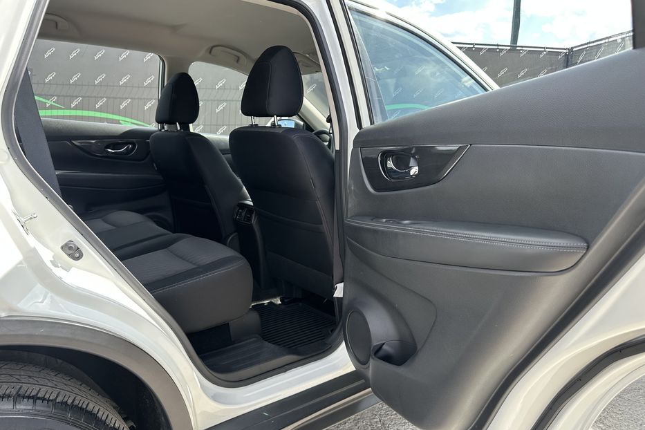 Продам Nissan Rogue 4х4 2016 года в Киеве