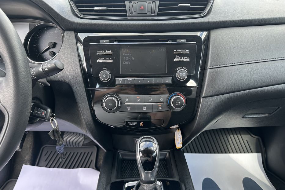 Продам Nissan Rogue 4х4 2016 года в Киеве