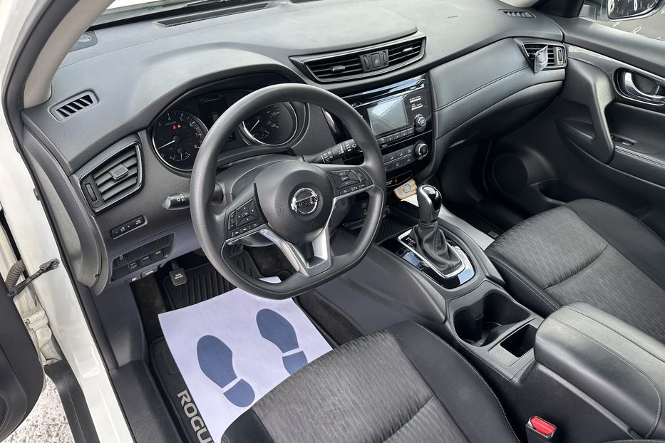 Продам Nissan Rogue 4х4 2016 года в Киеве