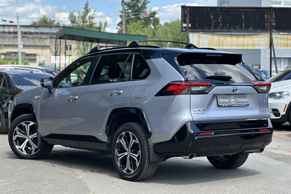 Продам Toyota Rav 4 2020 года в Киеве