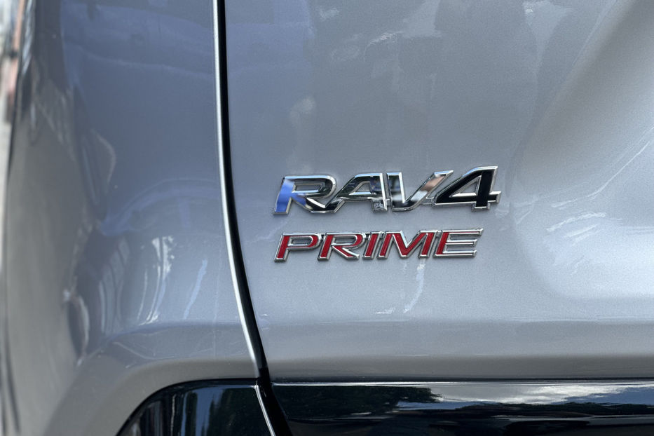 Продам Toyota Rav 4 2020 года в Киеве