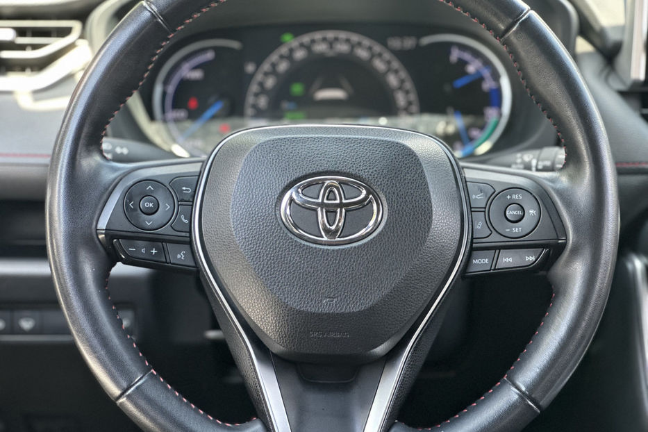 Продам Toyota Rav 4 2020 года в Киеве