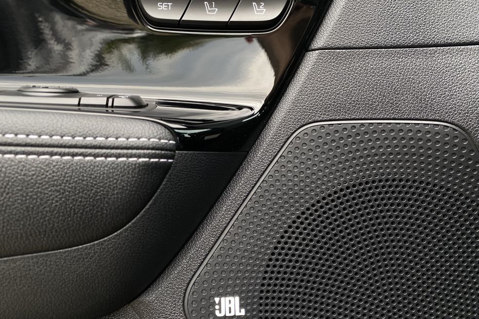 Продам Kia Niro 64 kWh Макс. комплектація Люк 2021 года в Львове