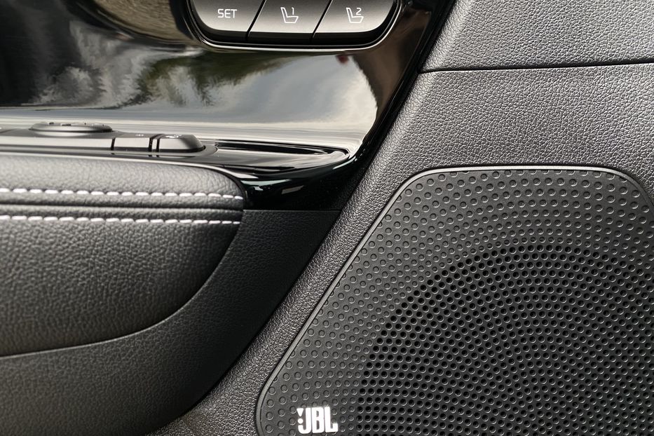 Продам Kia Niro 64 kWh Макс. комплектація Люк 2021 года в Львове