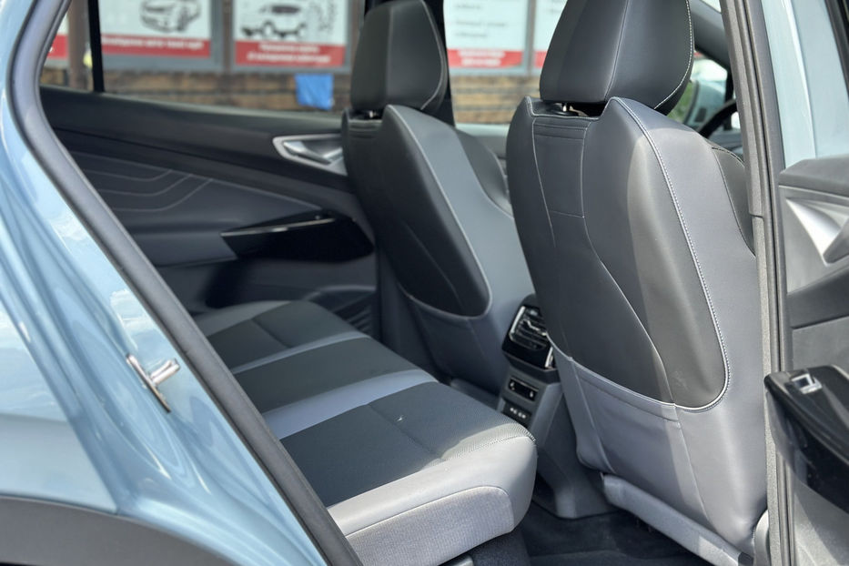 Продам Volkswagen ID.4 2023 года в Киеве