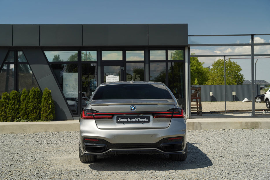 Продам BMW 745 E 2021 года в Черновцах
