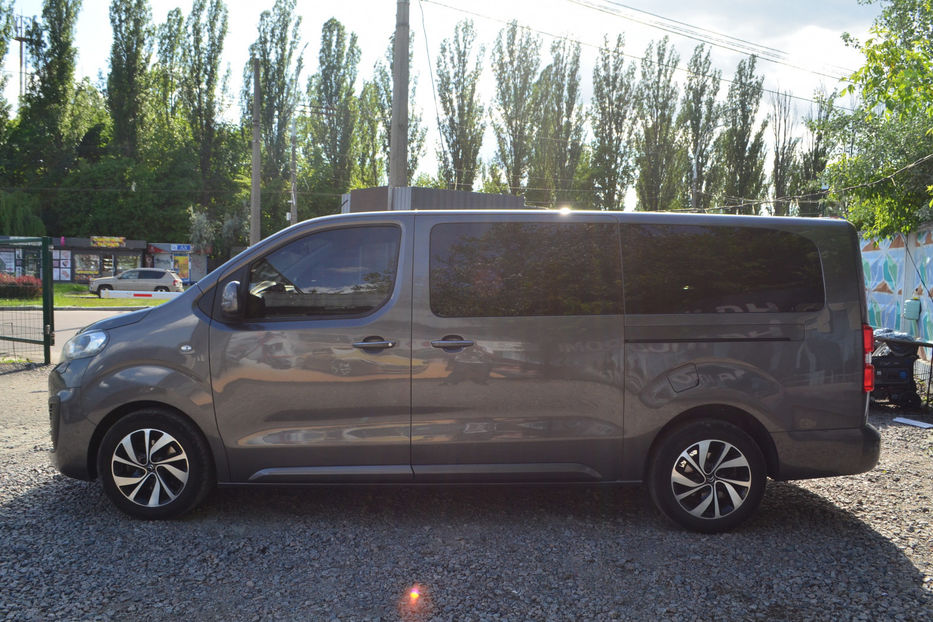 Продам Citroen Jumpy пасс. 2018 года в Киеве