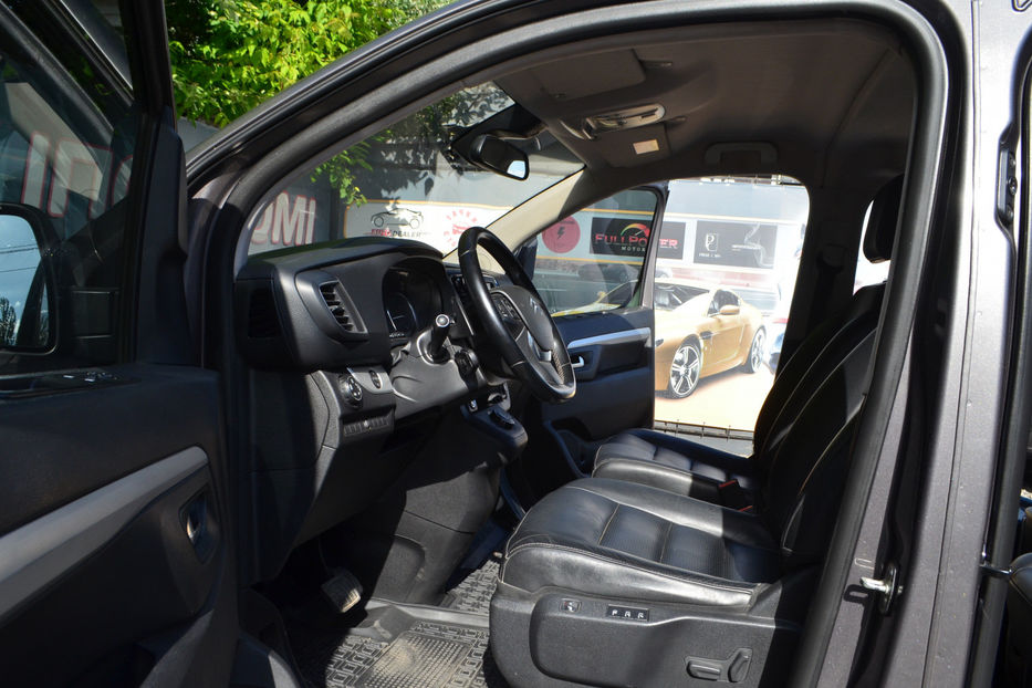 Продам Citroen Jumpy пасс. 2018 года в Киеве