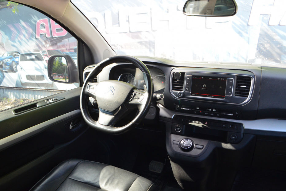 Продам Citroen Jumpy пасс. 2018 года в Киеве