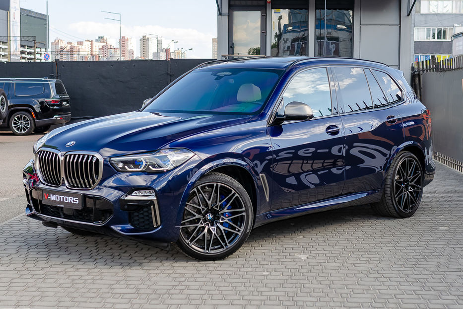 Продам BMW X5 M50d Individual 2020 года в Киеве