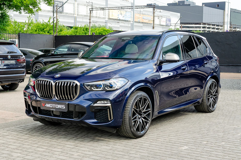 Продам BMW X5 M50d Individual 2020 года в Киеве