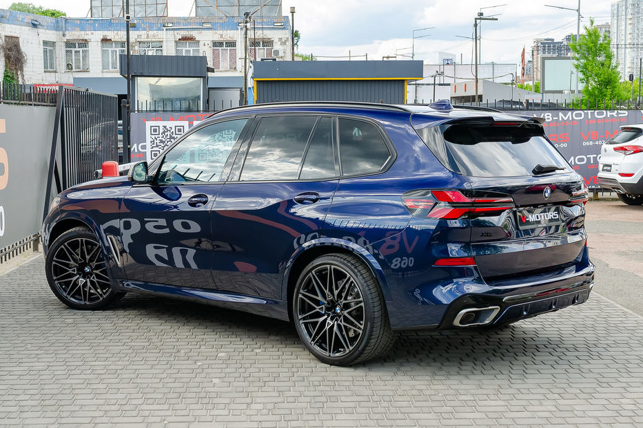 Продам BMW X5 M50d Individual 2020 года в Киеве