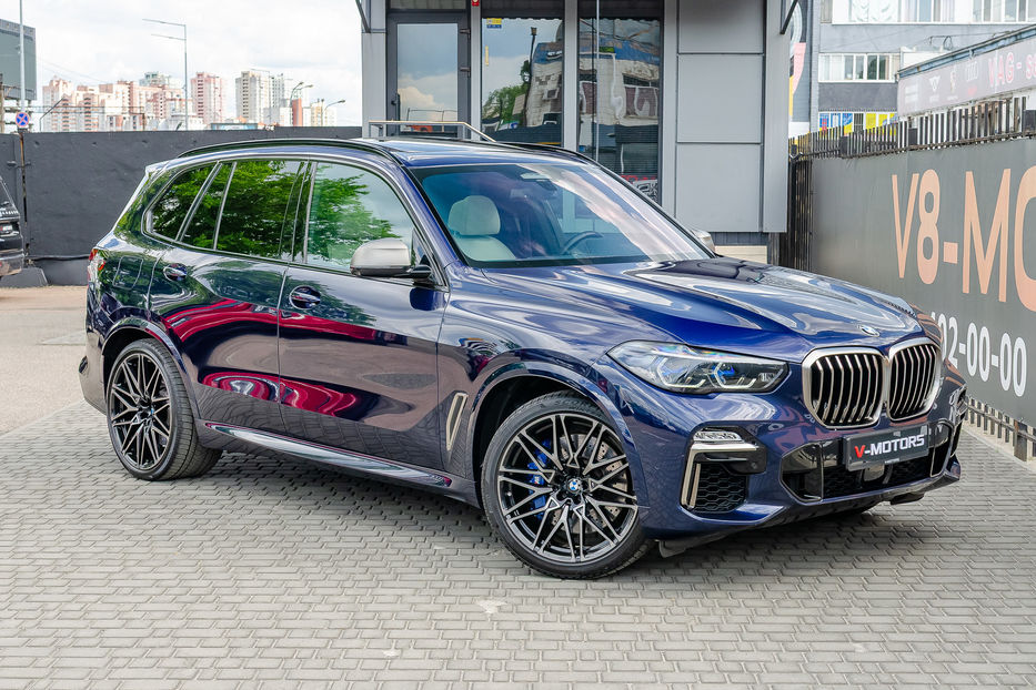 Продам BMW X5 M50d Individual 2020 года в Киеве