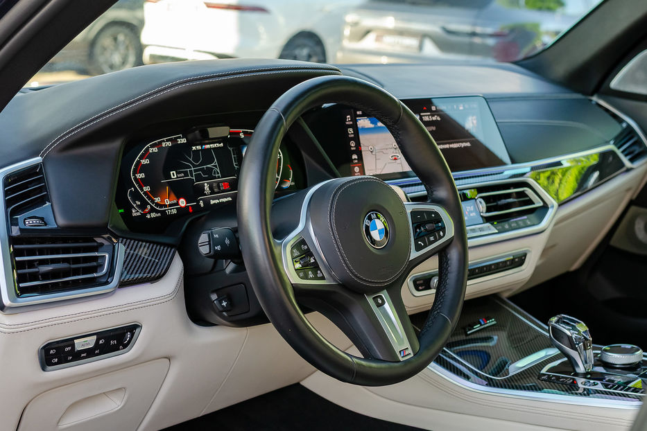 Продам BMW X5 M50d Individual 2020 года в Киеве