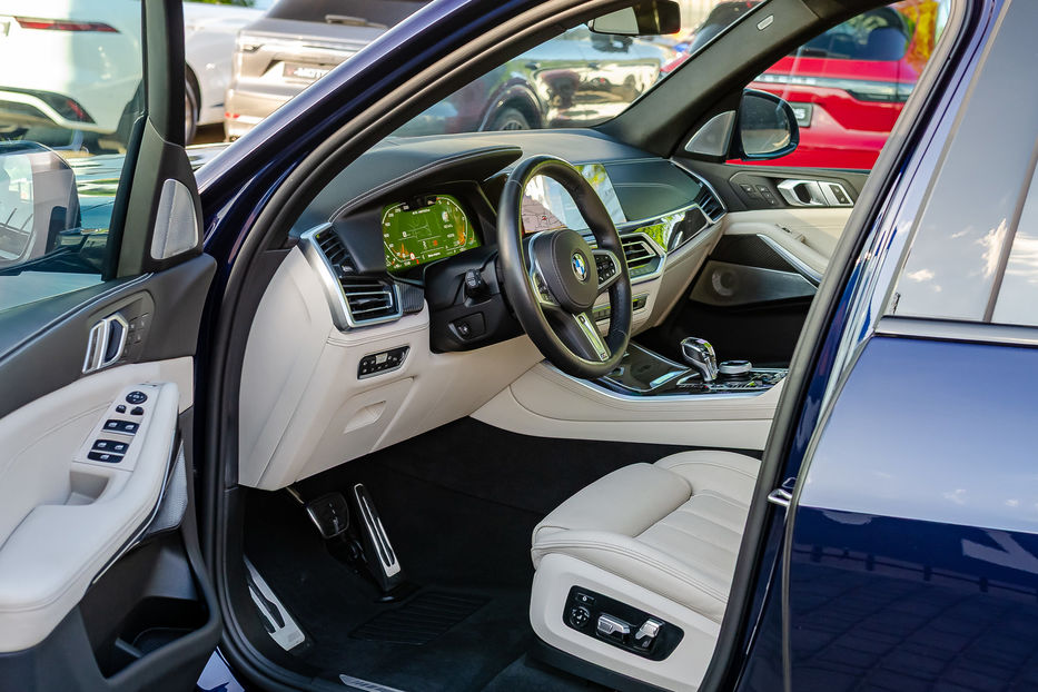 Продам BMW X5 M50d Individual 2020 года в Киеве
