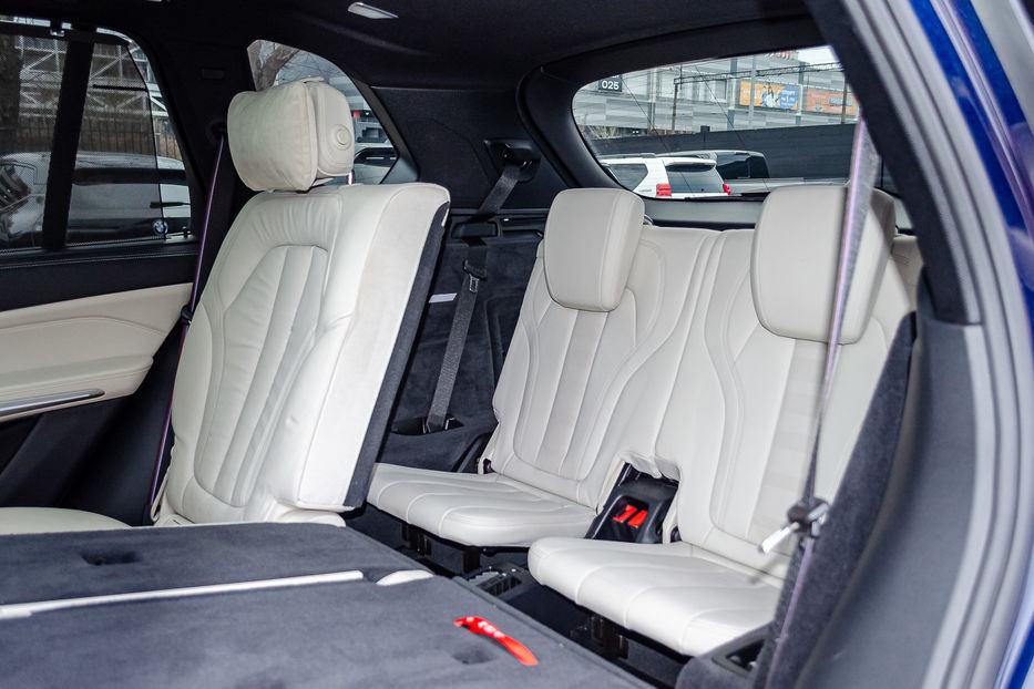 Продам BMW X5 M50d Individual 2020 года в Киеве