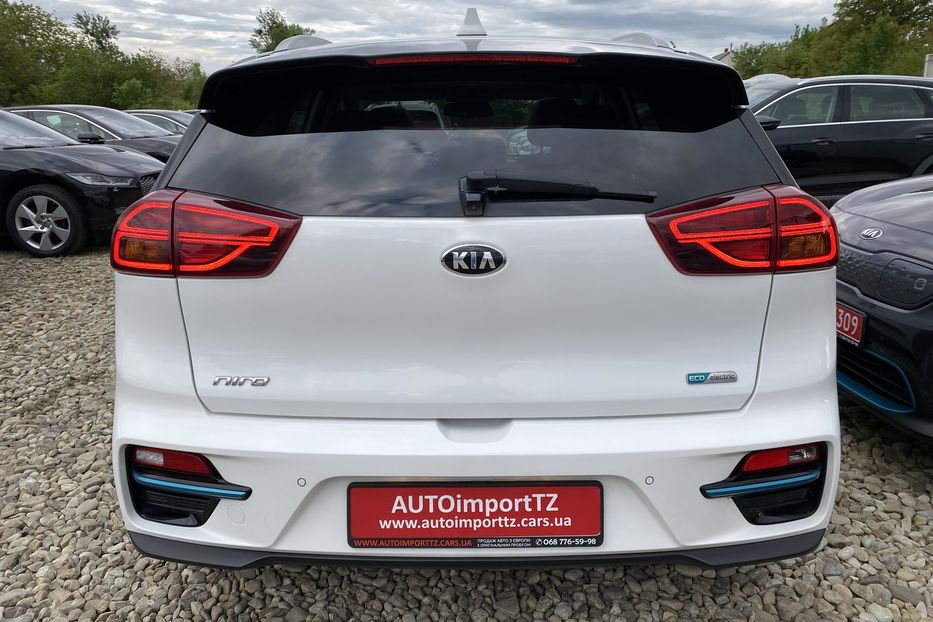 Продам Kia Niro 64 kWh Макс. комплектація Люк 2021 года в Львове