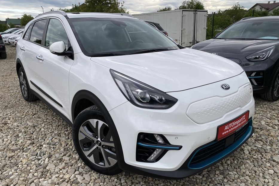 Продам Kia Niro 64 kWh Макс. комплектація Люк 2021 года в Львове