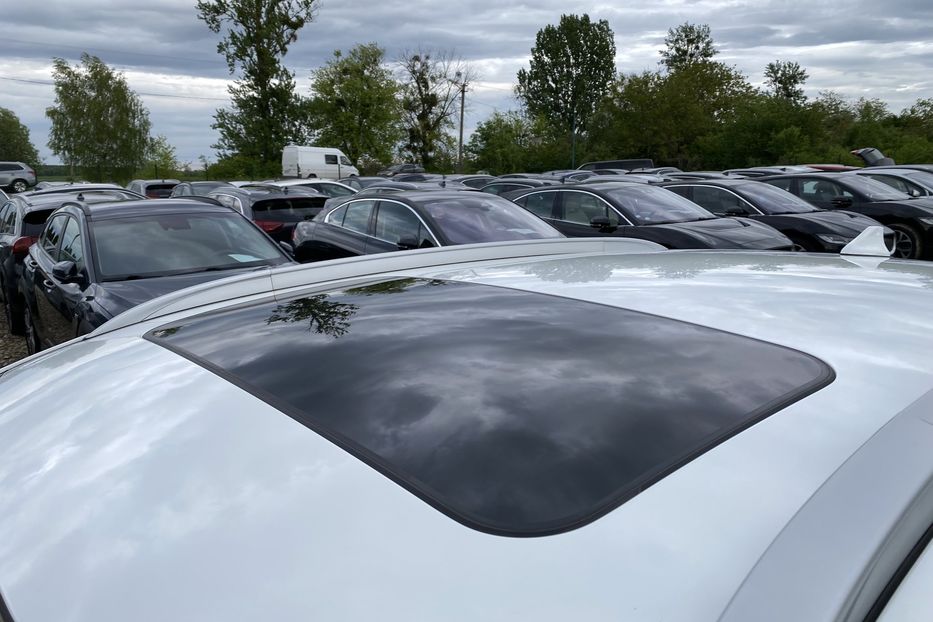 Продам Kia Niro 64 kWh Макс. комплектація Люк 2021 года в Львове