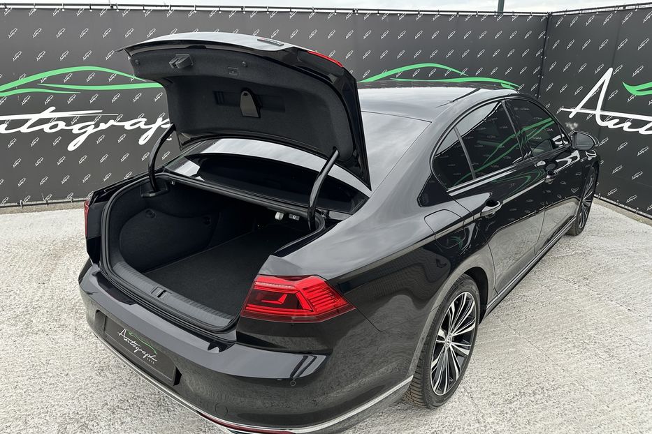 Продам Volkswagen Passat B8 R-Line 4motion 2020 года в Киеве
