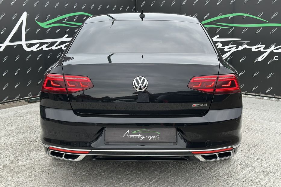 Продам Volkswagen Passat B8 R-Line 4motion 2020 года в Киеве