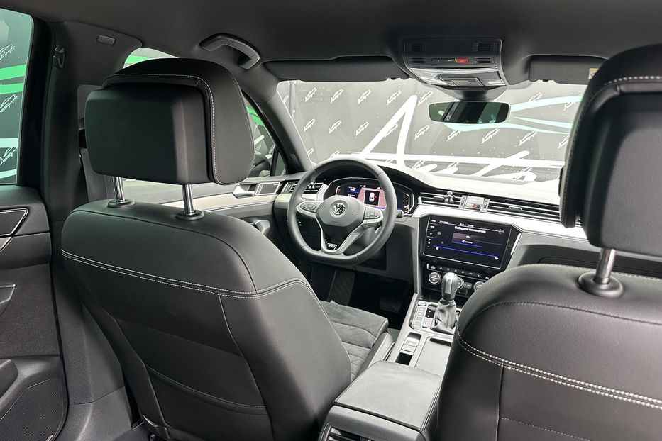 Продам Volkswagen Passat B8 R-Line 4motion 2020 года в Киеве