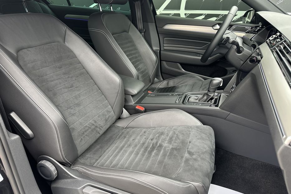 Продам Volkswagen Passat B8 R-Line 4motion 2020 года в Киеве