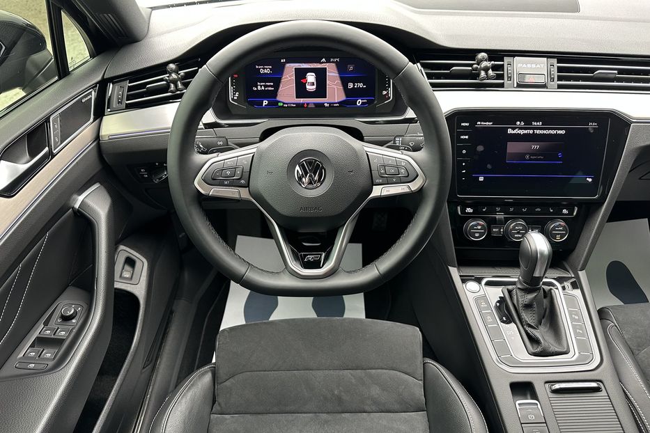Продам Volkswagen Passat B8 R-Line 4motion 2020 года в Киеве