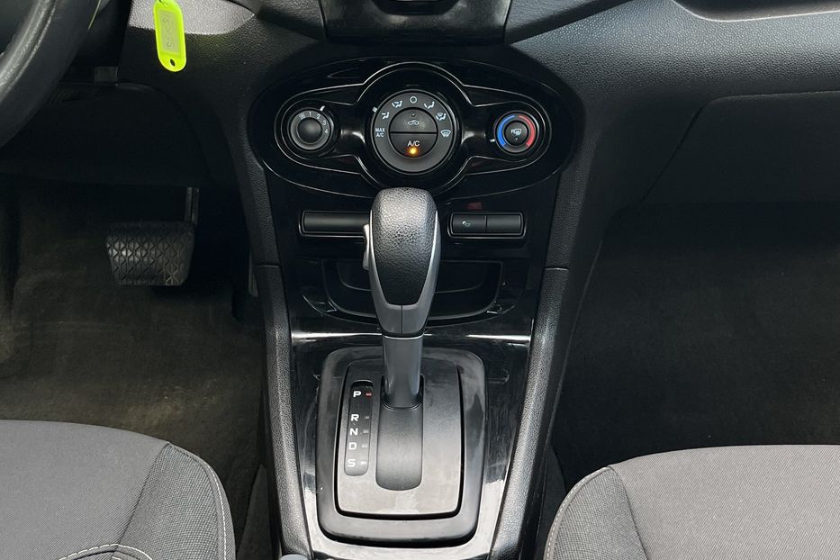 Продам Ford Fiesta SE  2015 года в Николаеве