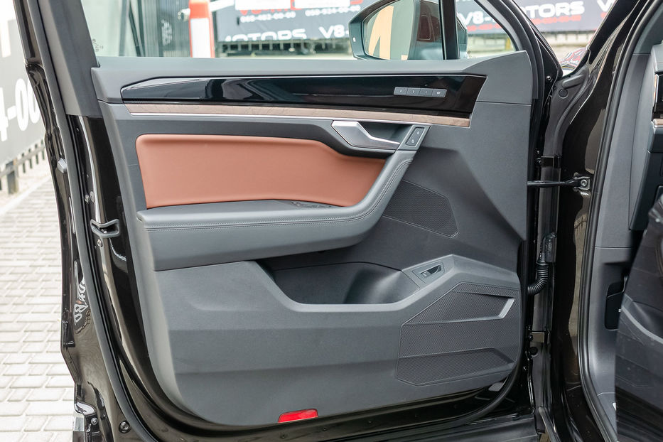 Продам Volkswagen Touareg 2021 года в Киеве