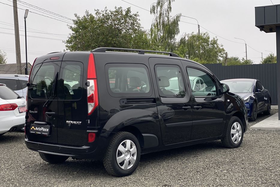 Продам Renault Kangoo пасс. 2013 года в Луцке