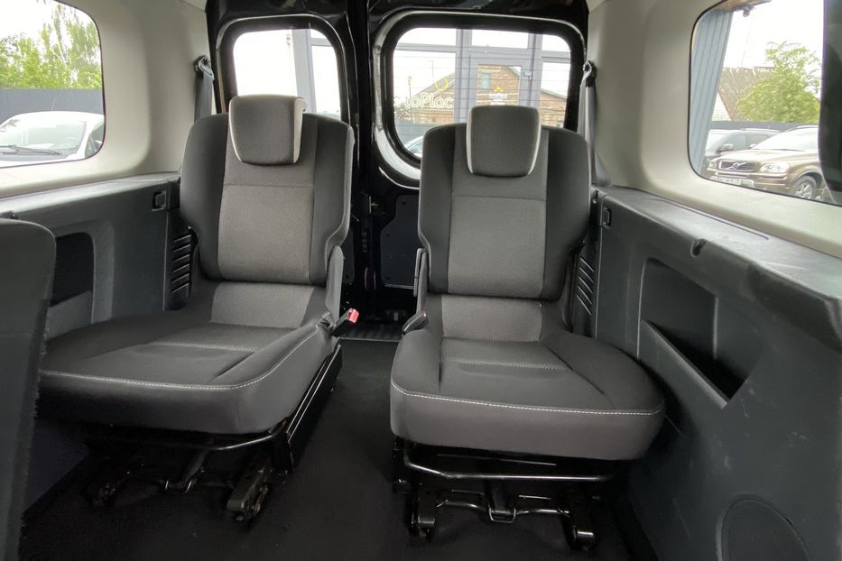 Продам Renault Kangoo пасс. 2013 года в Луцке