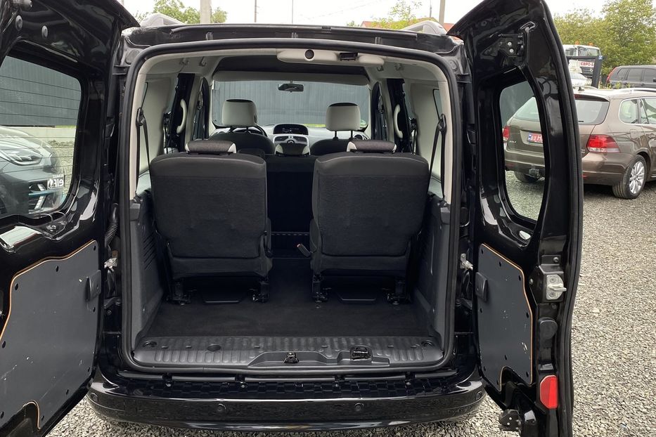 Продам Renault Kangoo пасс. 2013 года в Луцке
