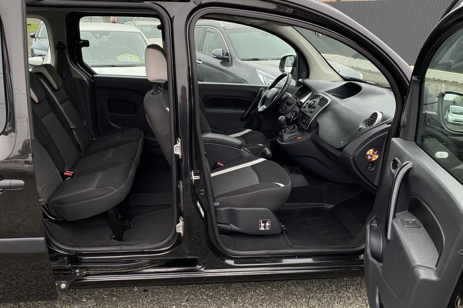 Продам Renault Kangoo пасс. 2013 года в Луцке