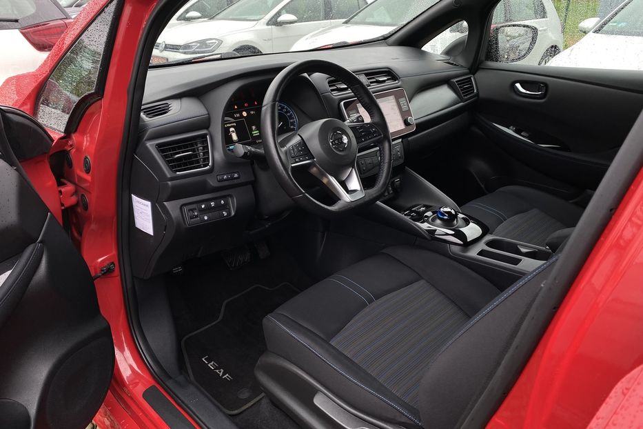 Продам Nissan Leaf 62кВтПдгрвкермасидіньКамера360 2020 года в Львове